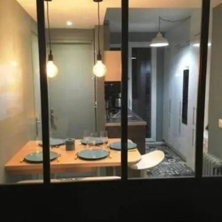 La Cathedrale - Vue Sur Seine